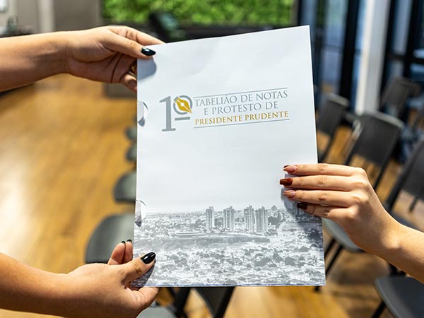 documentos autenticados em cartório